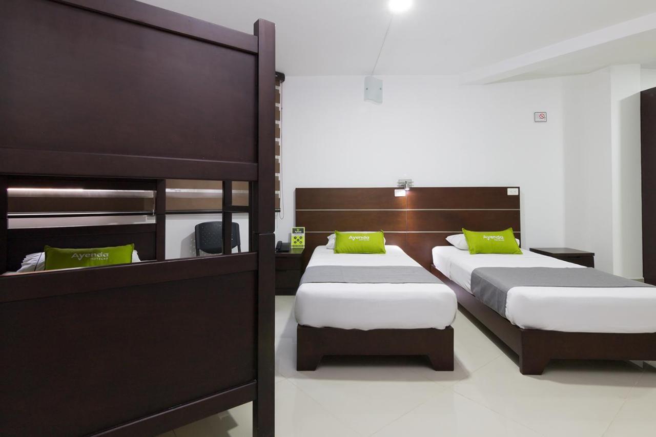 Ayenda 1254 Mi Colombia Hotel Medellin Exterior photo